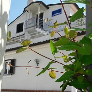  Appartement M&r