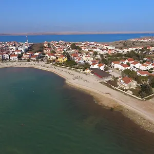 Tina P , Vir Horvátország
