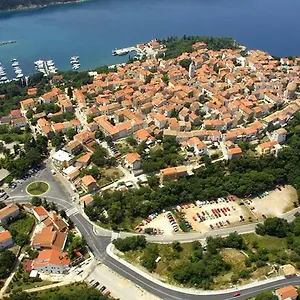 Jozefina Apartment Omisalj